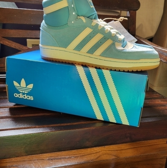 Adidas high top - Picture 3 of 6
